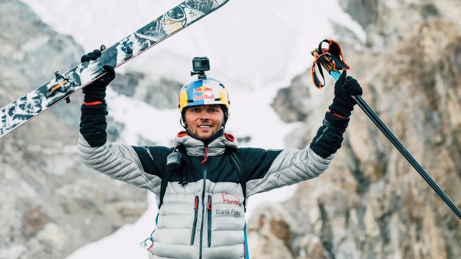 Andrzej Bargiel zjazd na nartach z K2 ma już za sobą. Teraz jako pierwszy w historii chce zjechać z Mount Everestu