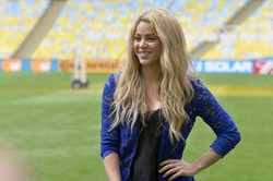Gwiazdy też zmagają się z takimi problemami: Shakira podobno traci włosy przez chorobę