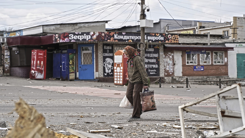 Na zdjęciach z dnia 02.05.2022. Ulice Donbasu doszczętnie zniszczone przez rosyjskie pociski
