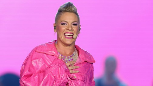 Ő itt Pink ritkán látott 13 éves lánya, Willow pont olyan gyönyörű és tehetséges, mint az édesanyja
