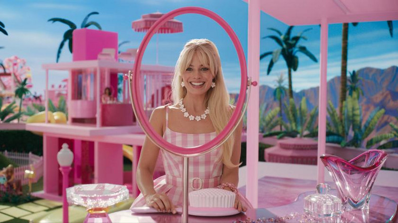 Margot Robbie w filmie "Barbie"
