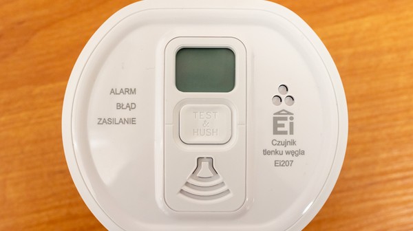 Kolejny rok z rzędu najemcy mieszkań komunalnych otrzymają darmowe czujniki czadu 