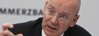 Szef Commerzbanku chce obniżyć płace bankowców. Sam zarabia „zaledwie” 500 tys. euro rocznie