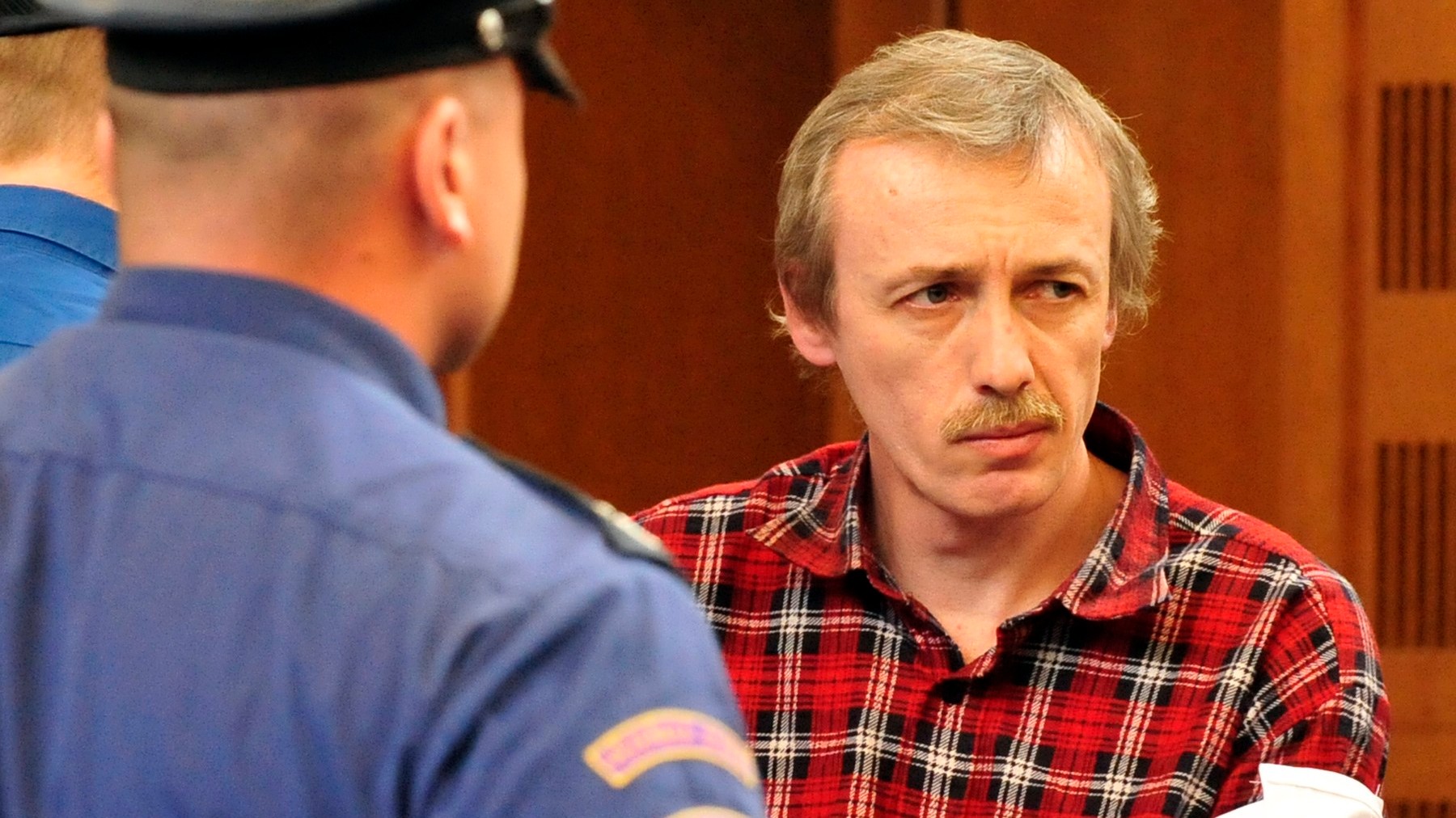 Slovák Antonín Novák si v Česku odpykáva doživotný trest. 