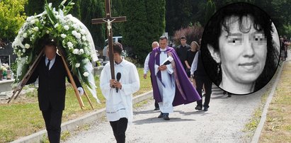 Morderstwo w Starowej Górze. 16 lat rodzina czekała na tę chwilę. Tajemnica grobowej tabliczki