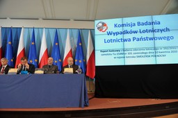 Prokuratura: Istnieje konieczność zbadania wszystkich ciał ofiar katastrofy smoleńskiej