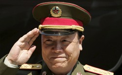 Emerytowany chiński generał skazany na dożywocie za branie łapówek