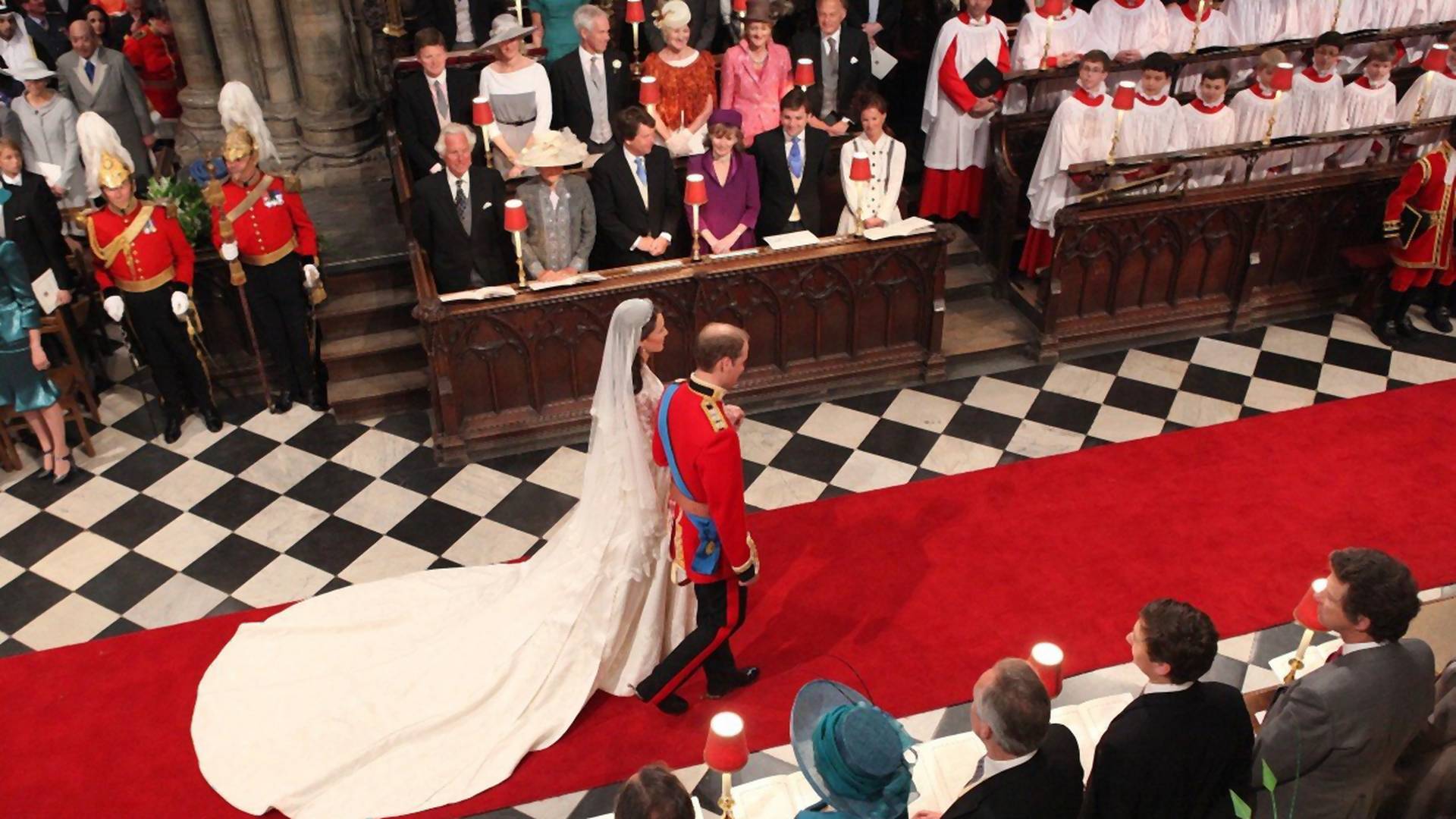 Najlepše kraljevske venčanice u poslednjih 100 godina