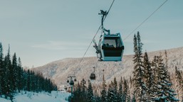 polacy uwielbiają zimowy wypoczynek. dokąd wyjadą najchętniej w tym ro