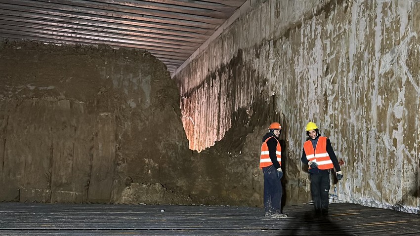 Probijen tunel " Beli potok"