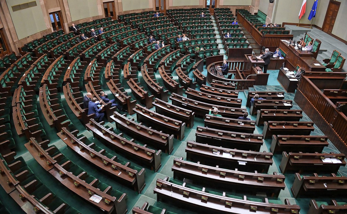 „Wszystko wskazuje na to, że będzie dodatkowe posiedzenie Sejmu i będzie dotyczyło nowej ustawy, która przygotował rząd”