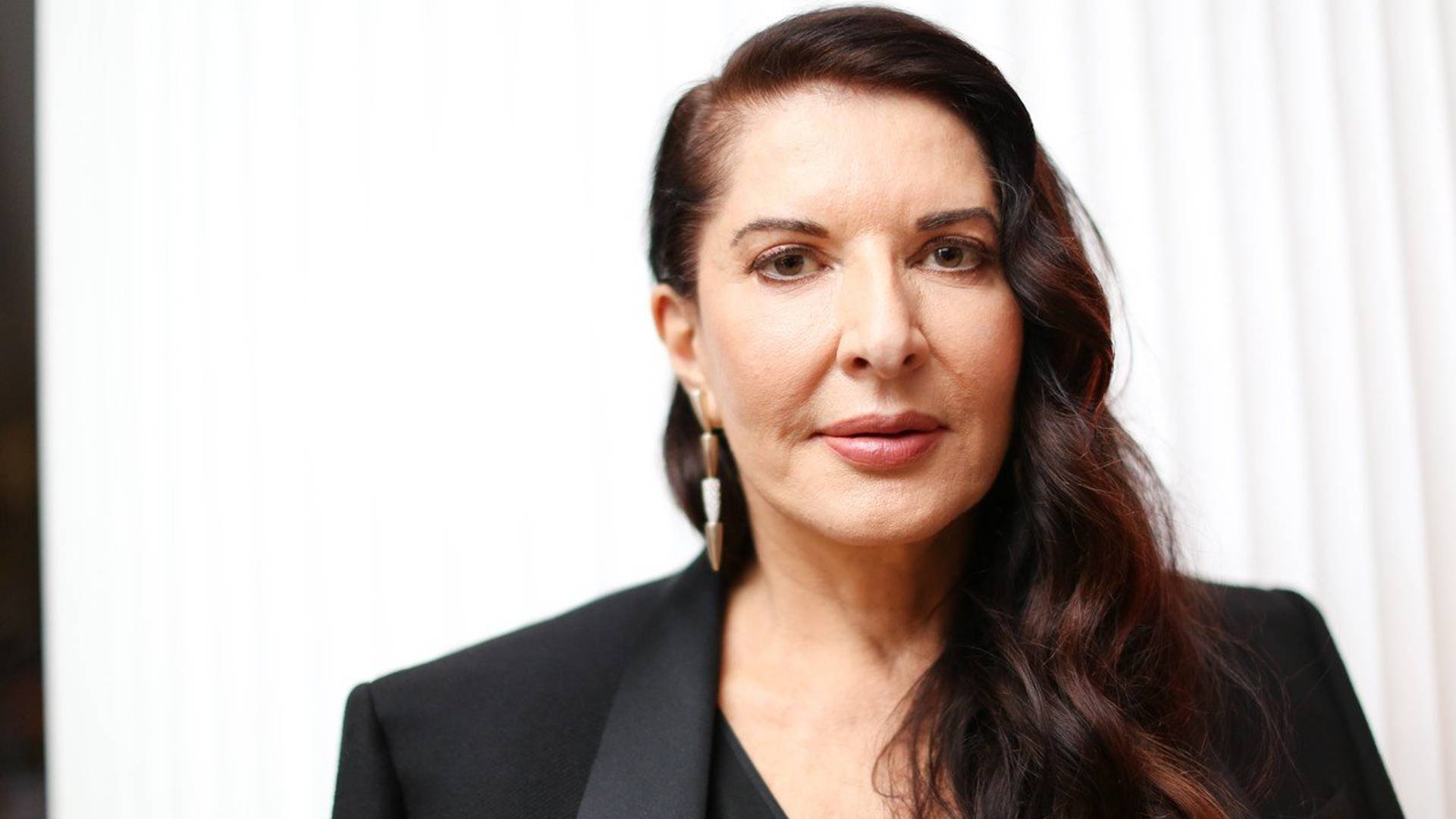 Marina Abramović će se zbog umetnosti izložiti struji od milion volti