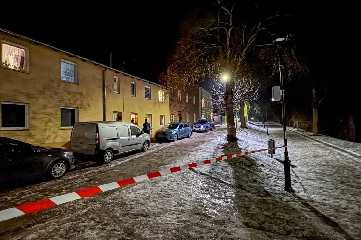 Miejsce śmierci matki i trójki dzieci wskutek zatrucia tlenkiem węgla w kamienicy w śródmieściu Chełmna