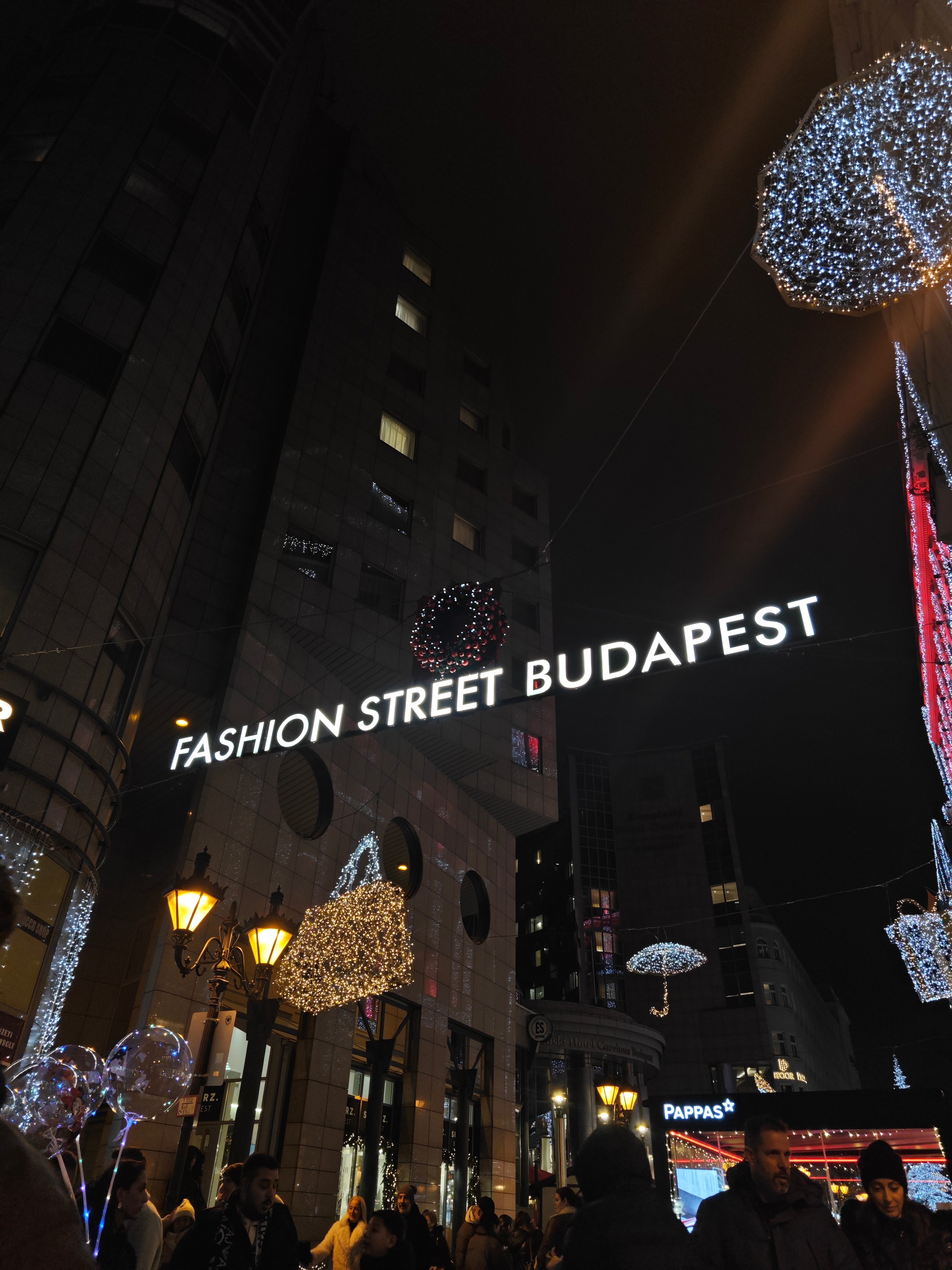 Čitateľka Alena navštívila vianočné trhy v Budapešti. 