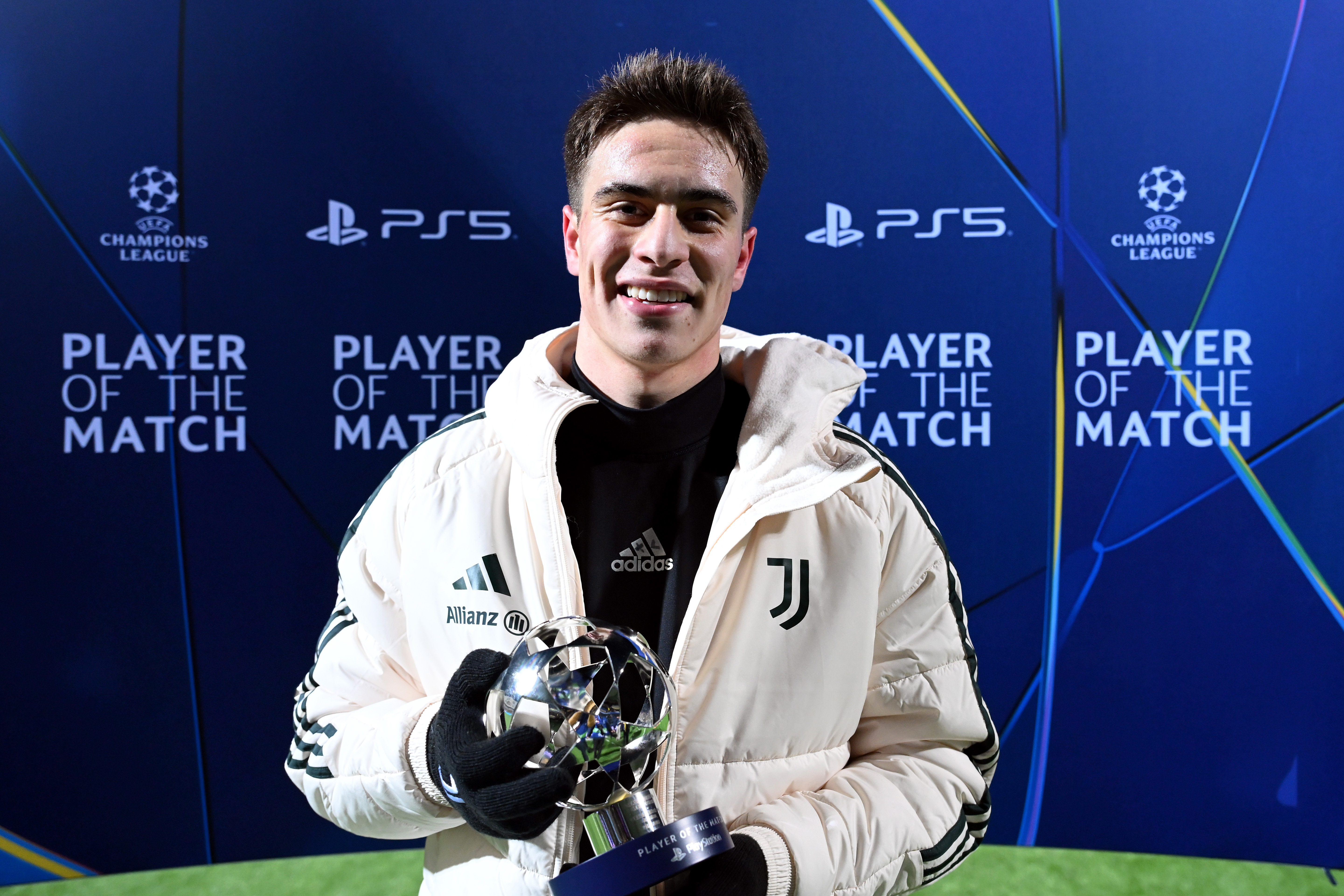 Juventus accelera per Yildiz: Real Madrid, Chelsea e Arsenal alla finestra