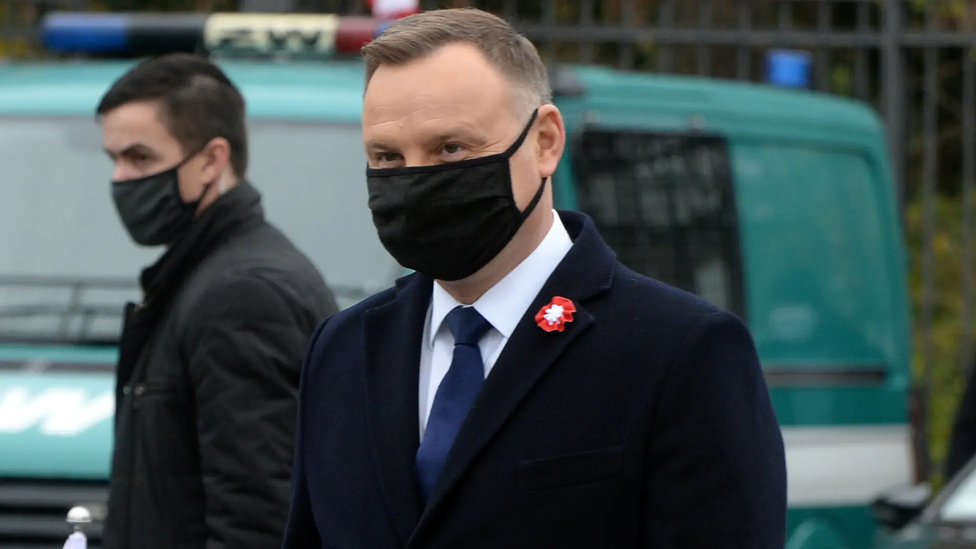 Andrzej Duda zaapelował o pomoc dla chorego mężczyzny. Posłanka Lewicy zripostowała