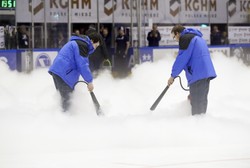 Turniej EIHC: Mecz Polski z Danią przerwany z powodu uszkodzenia tafli