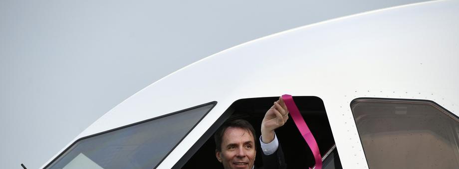 József Váradi, prezes Wizz Air w trakcie uroczystego odbioru pierwszego samolotu Airbus A321neo. Lotnisko Ferenca Liszta w Budapeszcie, marzec 2019 r.