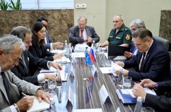 Szef MAEA spotkał się z Rosjanami. W tle scenariusz "terroru promieniotwórczego"