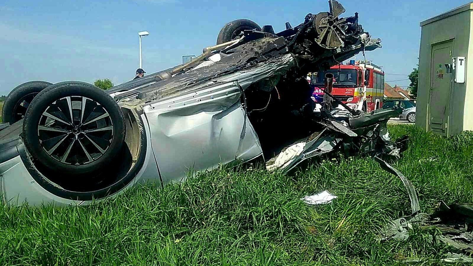 V Trnavskom kraji došlo k nehode vlaku s osobným vozidlom.