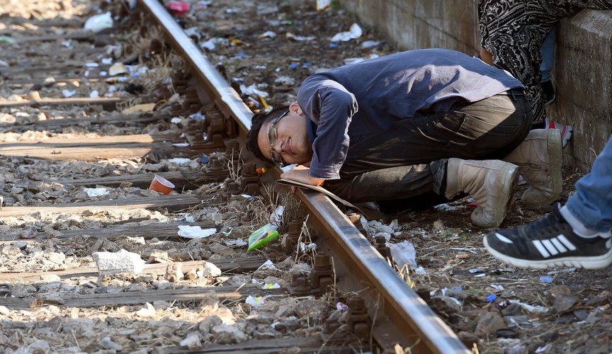 Imigranci na stacji Gevgelija w Macedonii