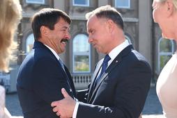 Prezydent Andrzej Duda oraz prezydent Węgier Janos Ader