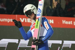 Żyła uraczony tortem. 'Nie spodziewałem się takich urodzin' [WIDEO]