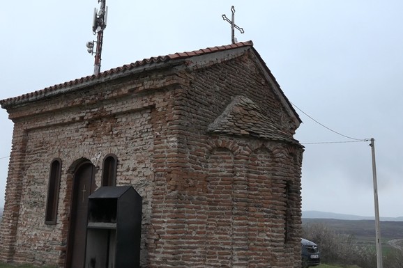 OVO JE JEDNA OD NAJSTARIJIH CRKAVA U SRBIJI Nastala u doba cara Justinijana, preživela brojne ratove i rušenja, a danas LEČI DUŠU (FOTO)