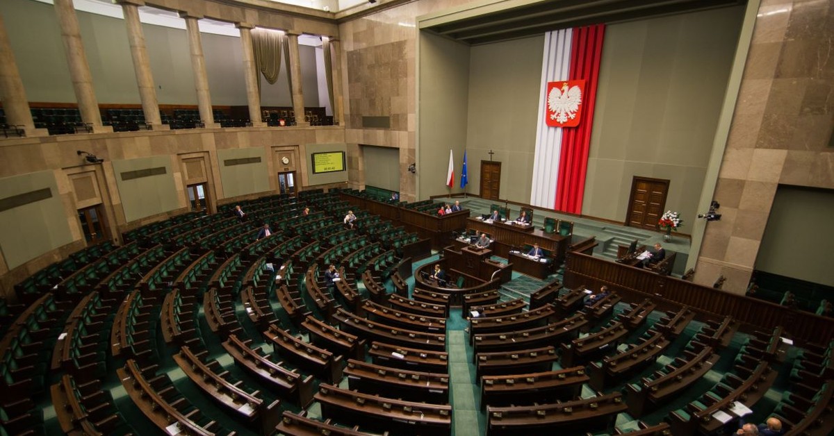 The Sejm would look completely different. There is simply a fresh  election poll