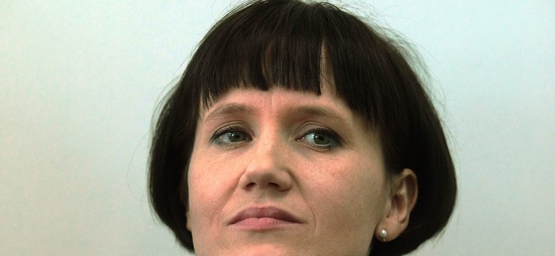 Córka Macierewicza dostała rządową dotację. Jej fundacja promuje karmienie piersią