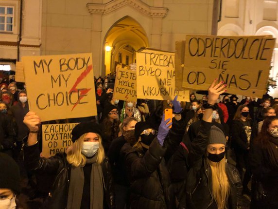 Lublin - protest przeciwko zaostrzeniu prawa antyaborcyjnego