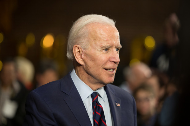 Biden między ekologami a paliwowym lobby