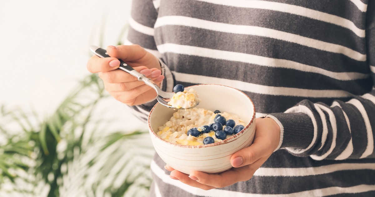 Kobiety powinny jeść inne śniadania niż mężczyźni. Najnowsze badania mogą pomóc w odchudzaniu