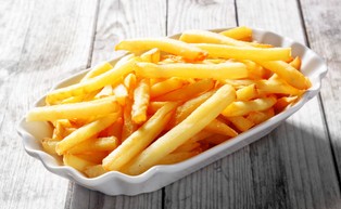 UOKiK sprawdza praktyki producentów frytek i chipsów