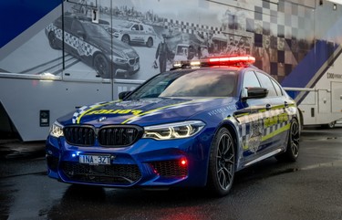 Polska Policja Chwali Sie Bmw Zobacz Czym Jezdzi Australijska