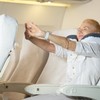 Vežbe istezanja u avionu
