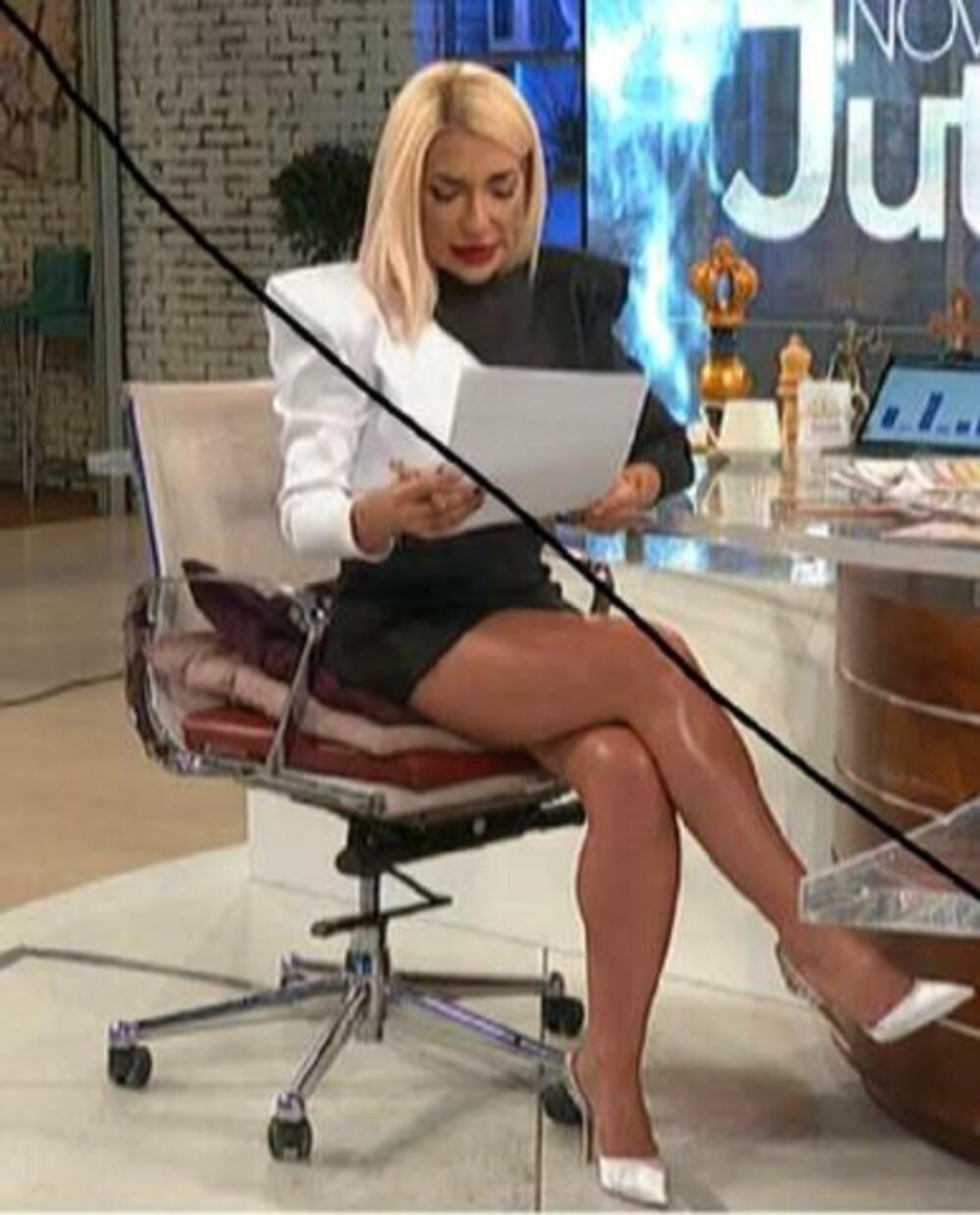 i majmun kad se drpa pod pazuh je zanimljiv jovana jeremić je trn u | My  XXX Hot Girl