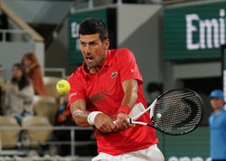 Djokovic awansował do ćwierćfinału turnieju ATP w Astanie