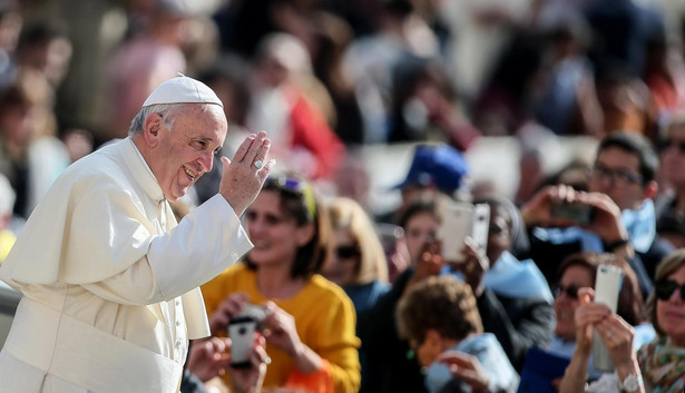 Papież Franciszek poleci na wyspę Lesbos. Spotka się z uchodźcami z Syrii