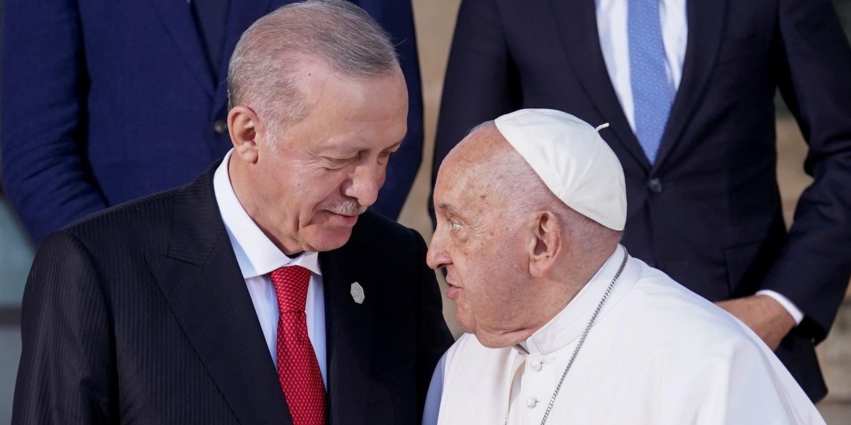 Recep Erdogan zadzwonił do papieża Franciszka.