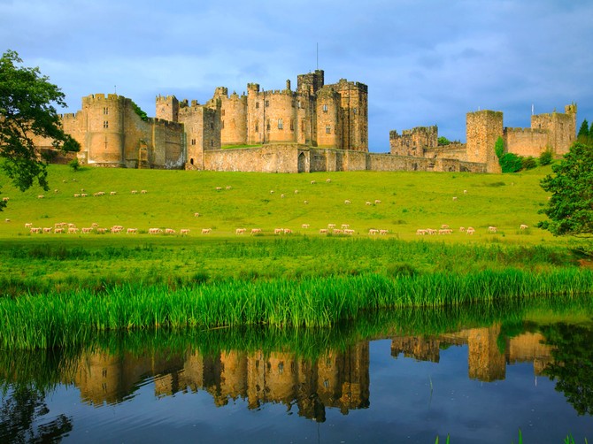 17428_Alnwick1-Castle-4-(BonV)