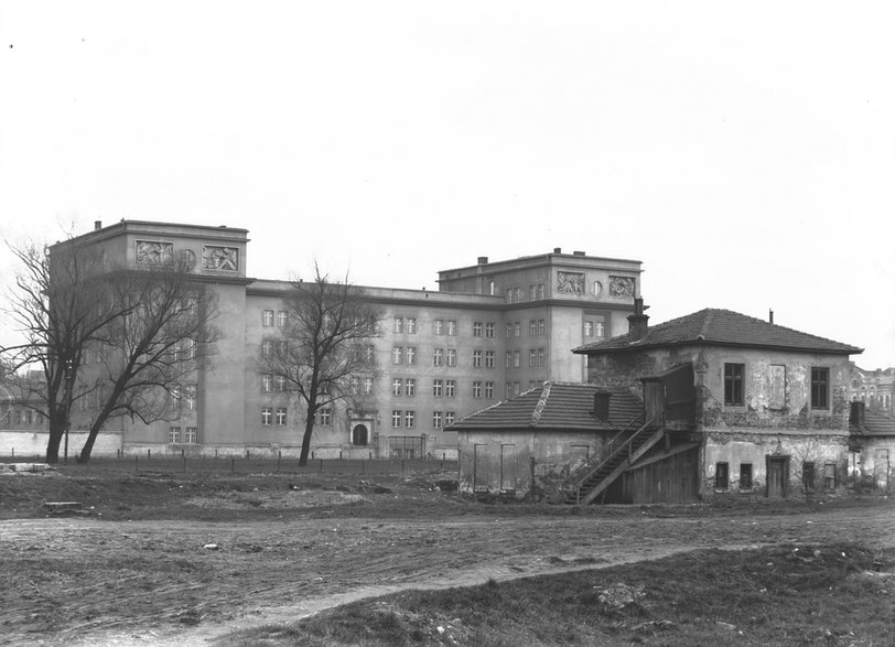 Gmach Seminarium Śląskiego w Krakowie. 1934 rok. Źródło: Narodowe Archiwum Cyfrowe.