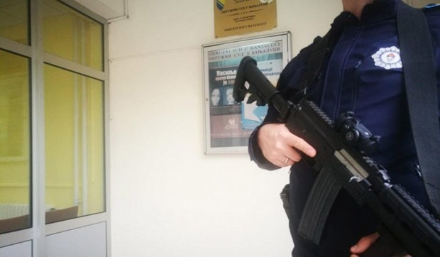 Okružni sud Banjaluka - obezbeđenje1-