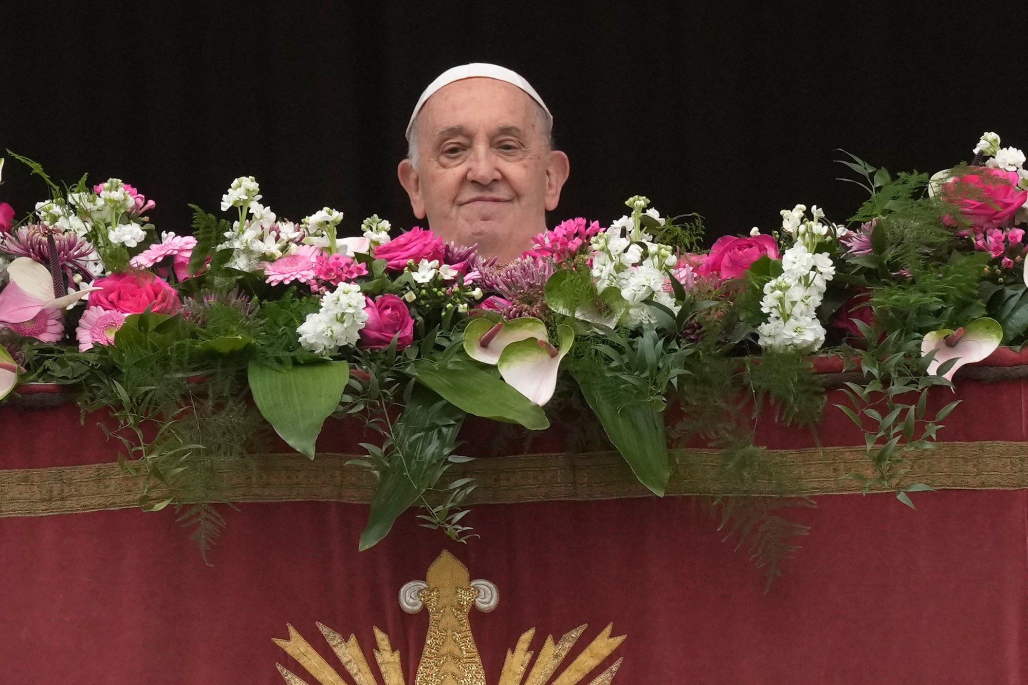 Pápež František na Veľkonočnú nedeľu udelil tradičné požehnanie "Urbi et Orbi".