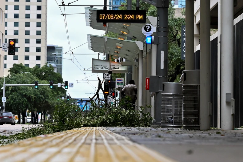 Tropska oluja u Teksasu - Hjuston