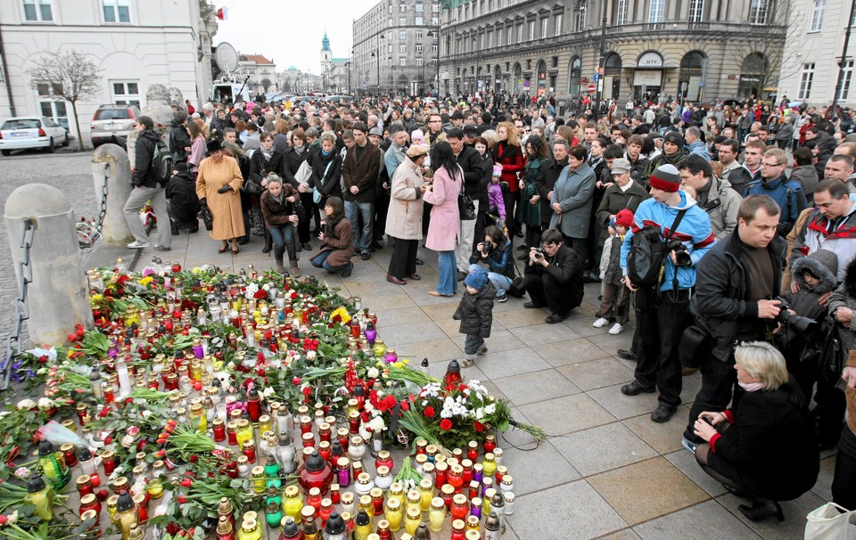 1. ROCZNICA KATASTROFY W SMOLEŃSKU