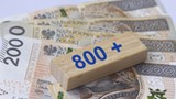800 plus w przyszłym roku nie dla wszystkich? Minister mówi o dwóch warunkach