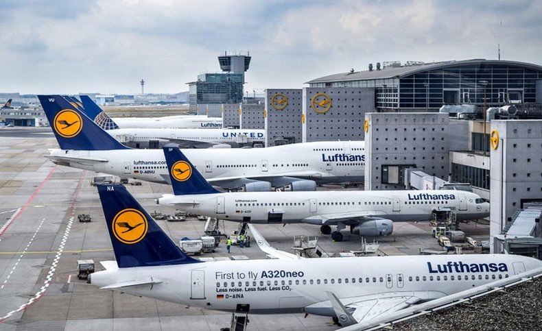 Lufthansa expects jet fuel costs to rise by €1.7 billion in 2025 due to supply disruptions linked to the Strait of Hormuz.