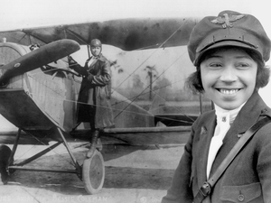 Az első afroamerikai pilótanő, Bessie Coleman az elnyomás ellen is harcolt
