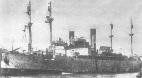 Pierwszą ofiarą torpedowych Heinkli stał się eksfranuski patrolowiec Médoc, który przez krotki czas był używany przez Polską Marynarkę Wojenną